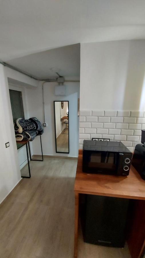 Lovely Home, Cozy Corner In El Bosque, Madrid. Villaviciosa de Odon Luaran gambar